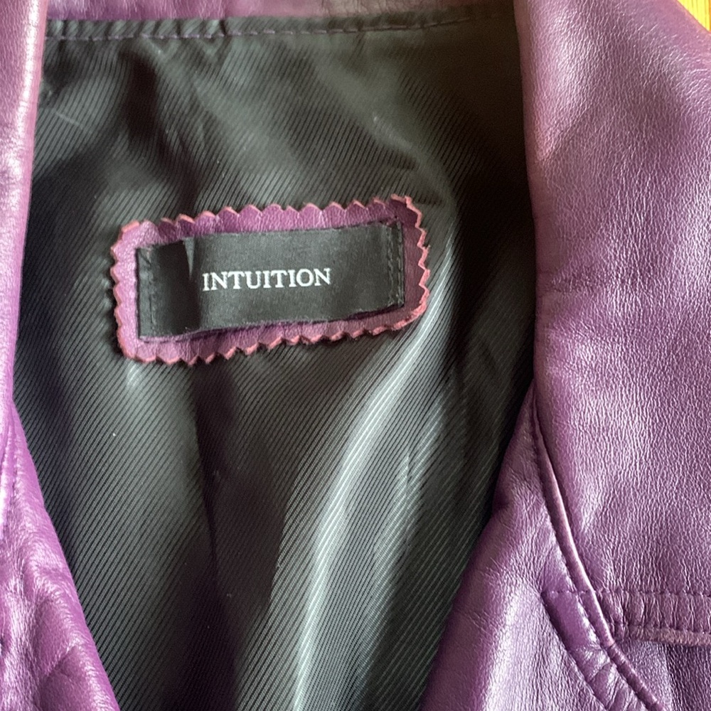 Purple leather jacket - Picture 4 of 7
